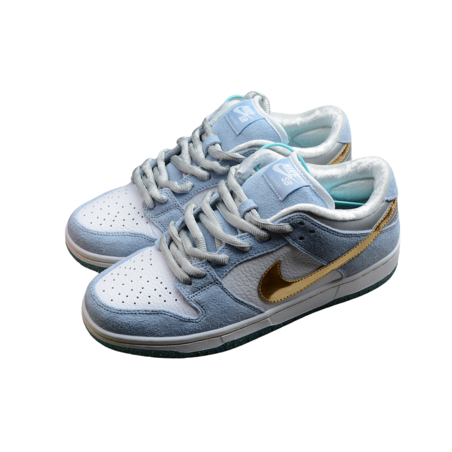 SB DUNK LOW WHITE BLUE GREEN (CoSEAN CILVER X SB DUNK LOW LIGHT BLUE WHITE GOLDpiar)