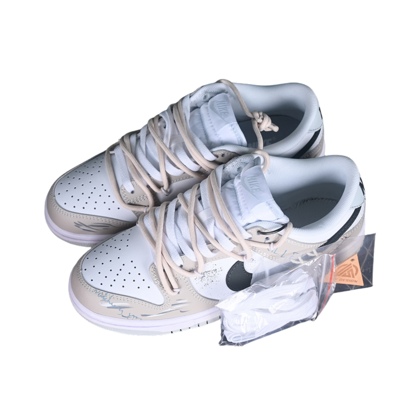 DUNK LOWK SB WHITE PURE PLATINUM